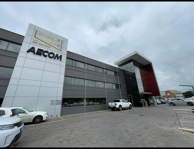 BUSINESS PROPERTY TO RENT IN DIE HOEWES